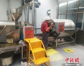 甘肅偏遠(yuǎn)山區(qū)農(nóng)產(chǎn)品加工車(chē)間 貧困戶家門(mén)口的致富路