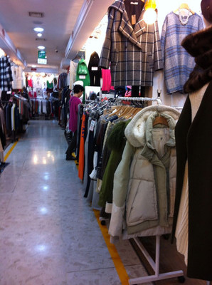 首爾自由行指南：探索時(shí)尚之都的服裝輔料銷售熱點(diǎn)