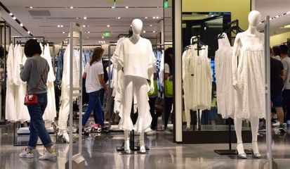 選擇服裝商品進(jìn)銷存軟件，解決輔料銷售行業(yè)痛點(diǎn)